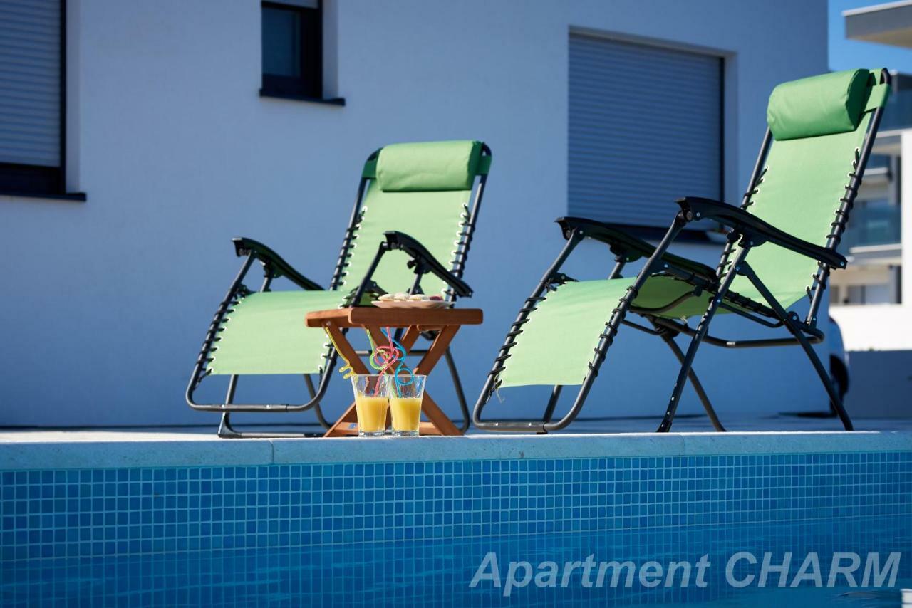 Luxury Apartment Charm With Pool Trogir Exterior photo