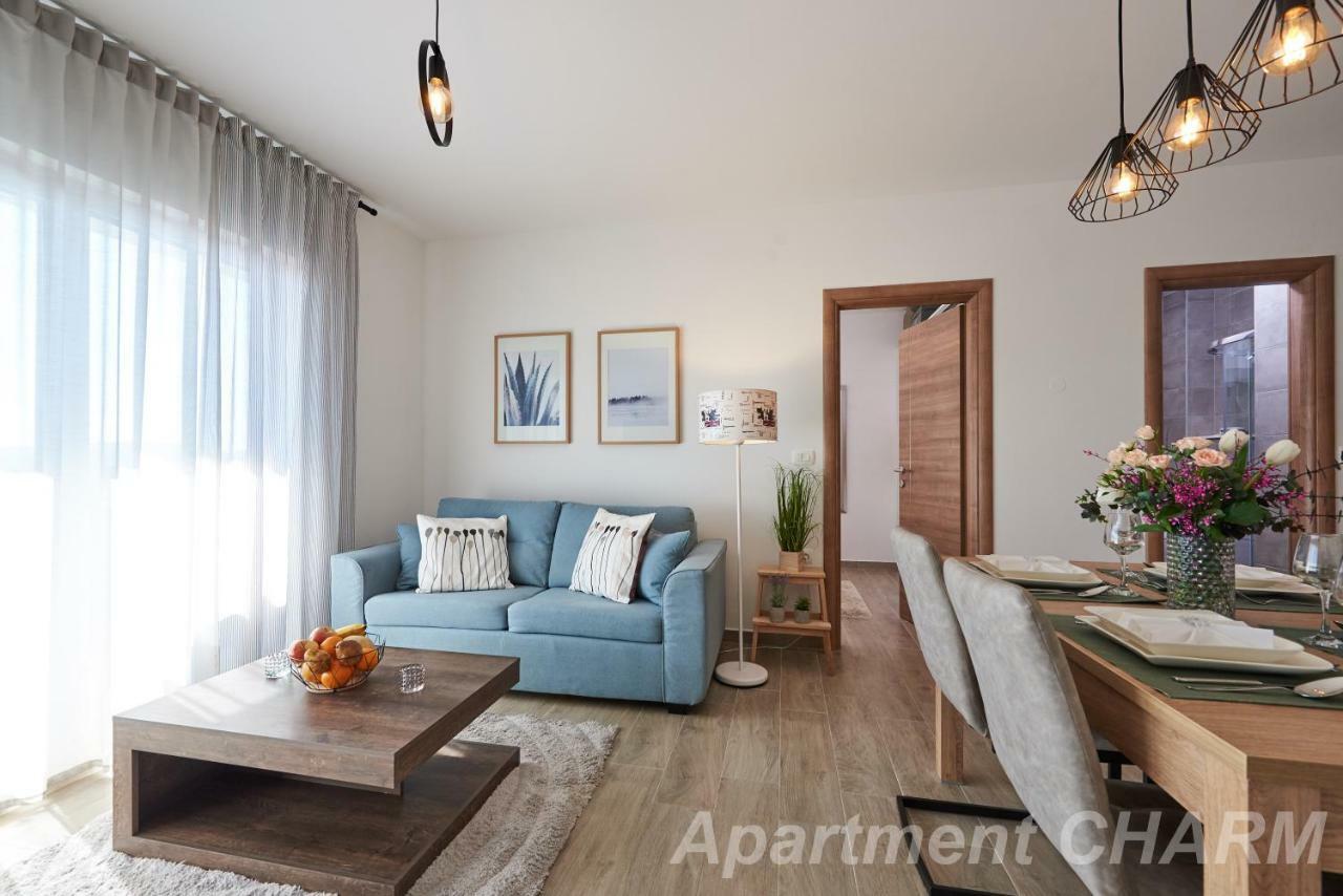 Luxury Apartment Charm With Pool Trogir Exterior photo